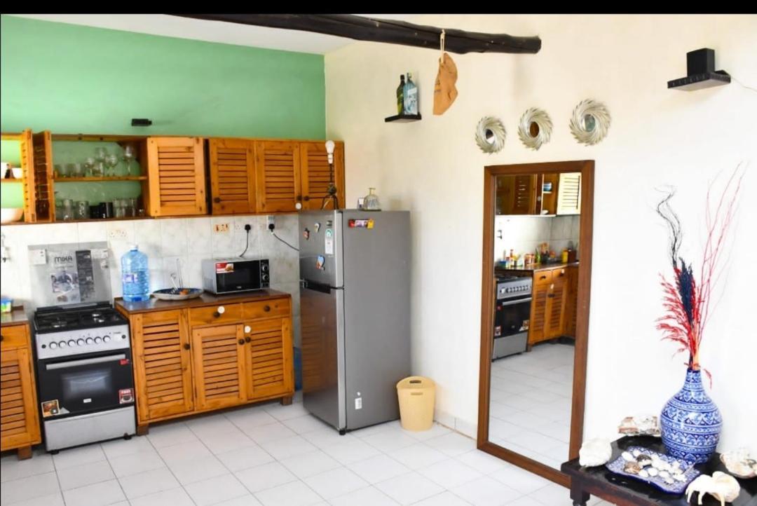 Mavericks Convenient Cozy Loft In Diani'S Cbd Ukunda Eksteriør bilde