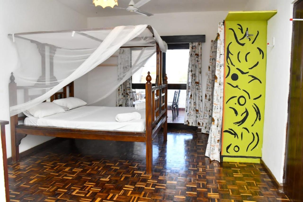 Mavericks Convenient Cozy Loft In Diani'S Cbd Ukunda Eksteriør bilde