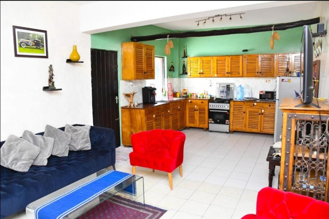 Mavericks Convenient Cozy Loft In Diani'S Cbd Ukunda Eksteriør bilde