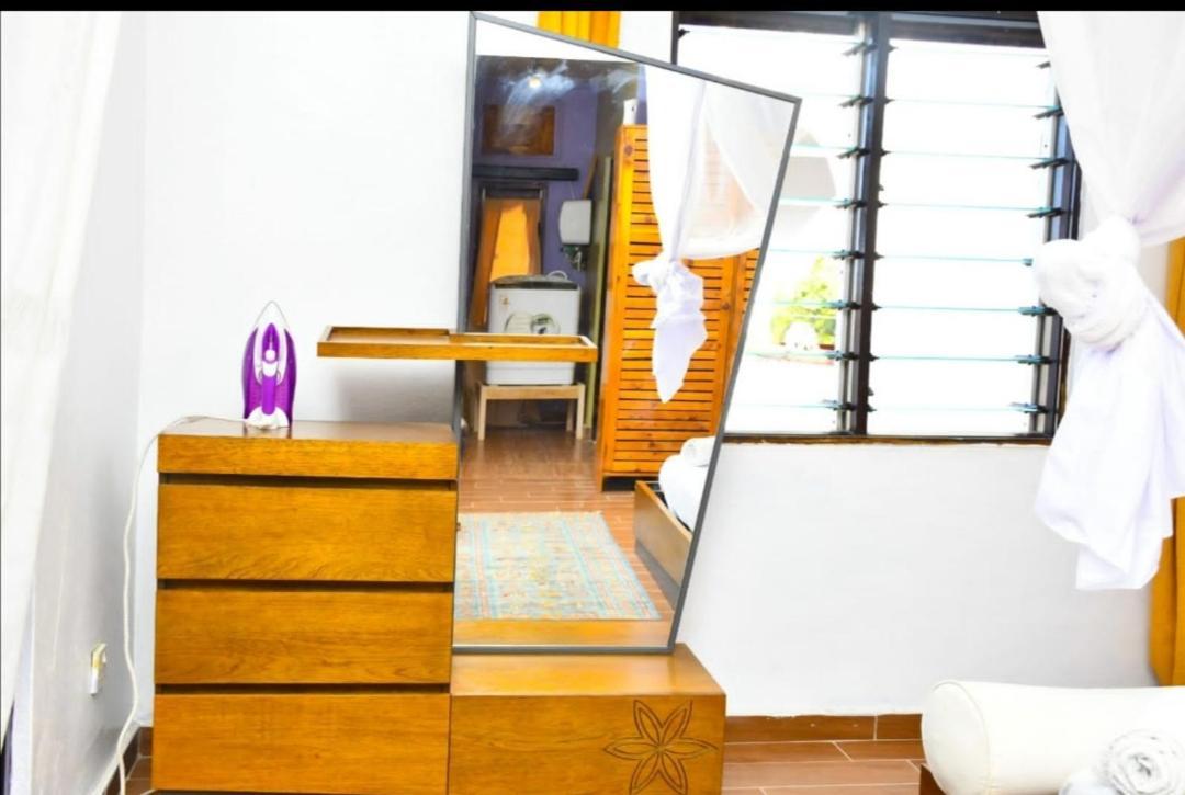 Mavericks Convenient Cozy Loft In Diani'S Cbd Ukunda Eksteriør bilde